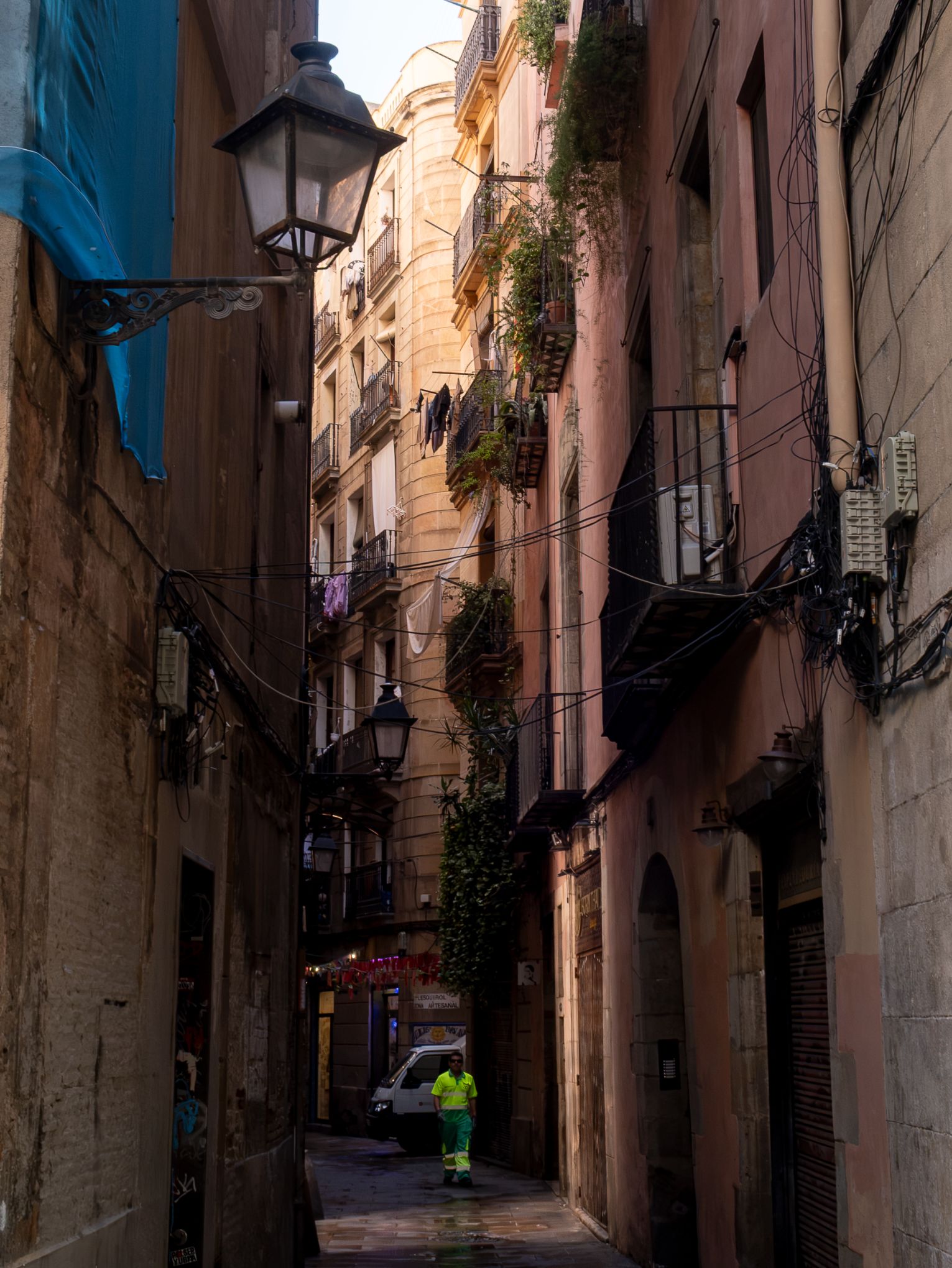 STREET IVP 20